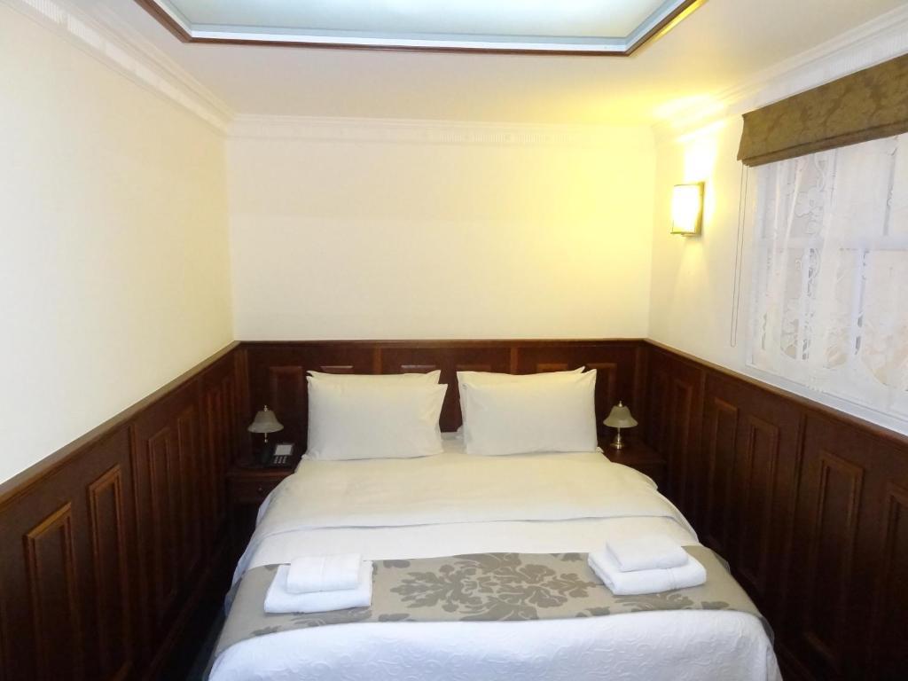 Regency House Hotel Londen Kamer foto